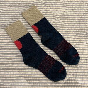 EUC Bombas Women’s Sesame Street / Grover Socks